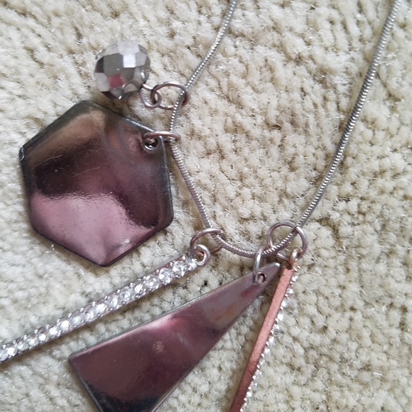 Loft Dangle Silver tone Necklace - Picture 4 of 7